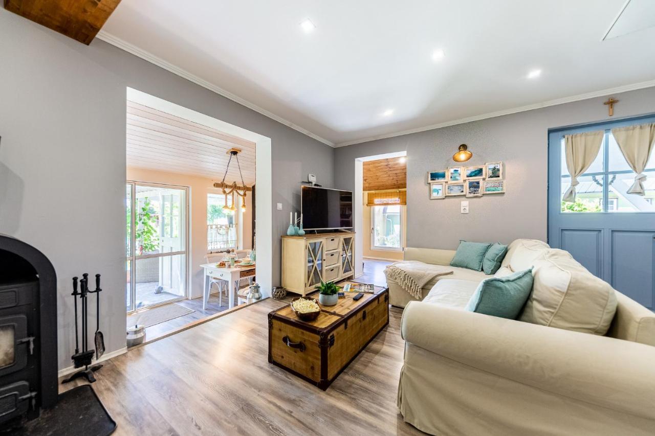 Berrybay Holidayhome Balatonkeresztur Luaran gambar